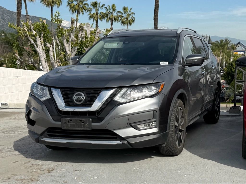 Used 2018 Nissan Rogue SL w/ Premium Package image 3