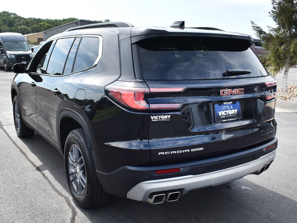 Used 2025 GMC Acadia Elevation AWD/4WD image 3