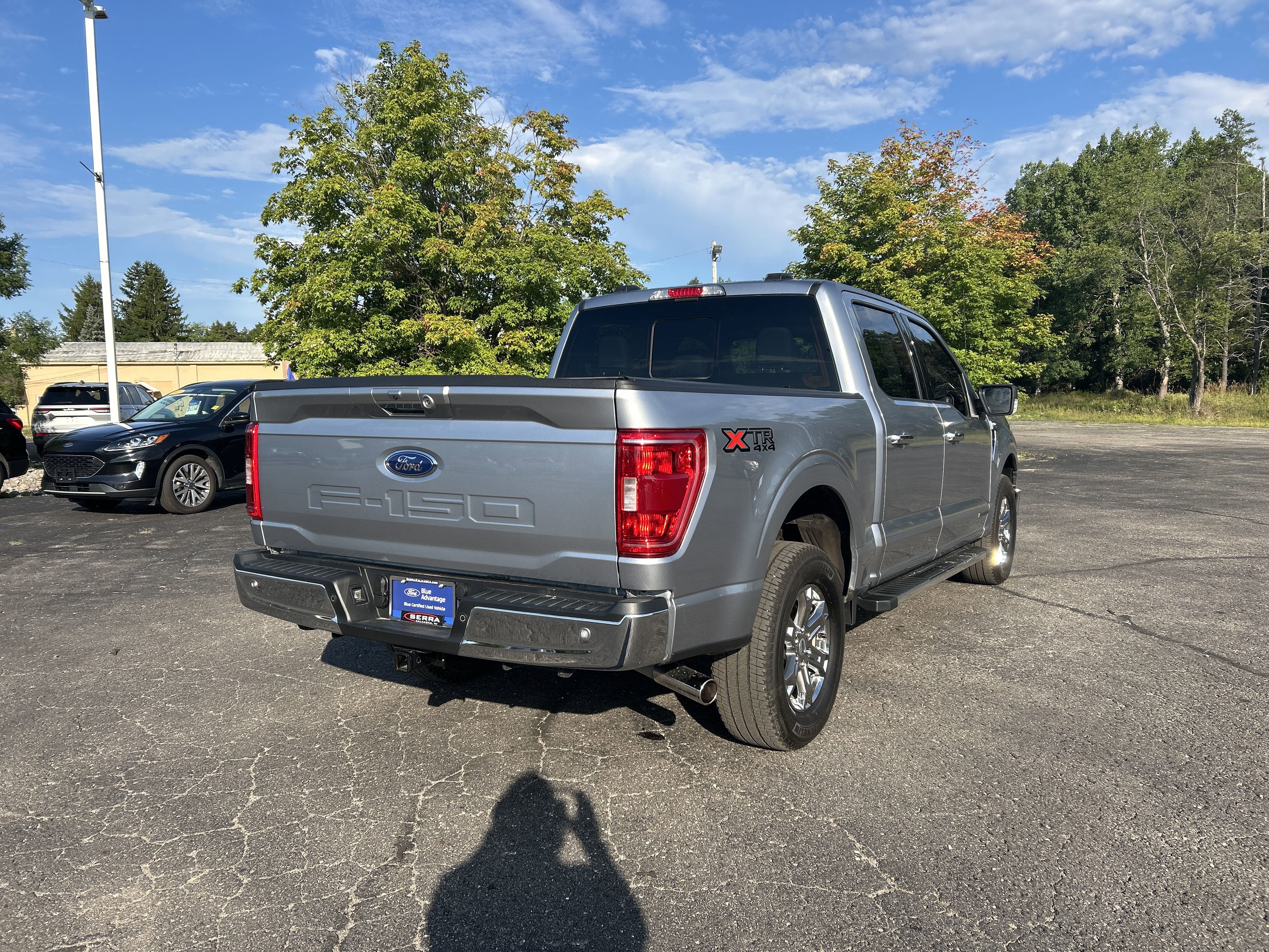 Certified 2022 Ford F150 XLT w/ Equipment Group 302A High image 3