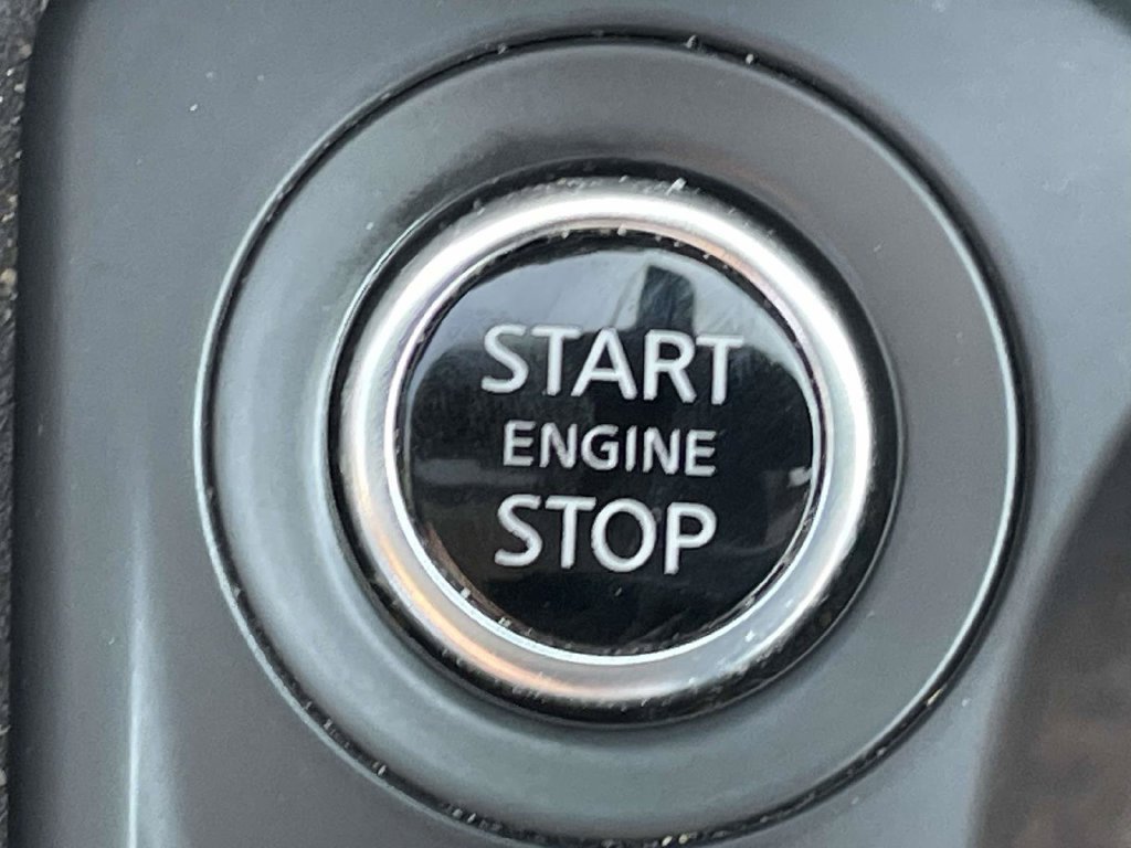 Used 2025 Nissan Sentra S FWD image 23