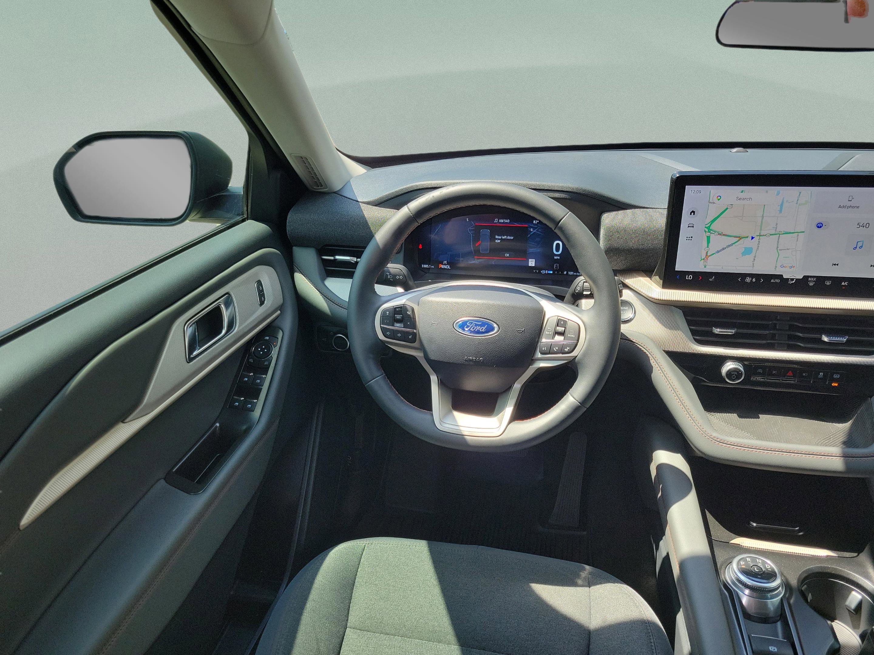 Certified 2025 Ford Explorer Active AWD/4WD image 22