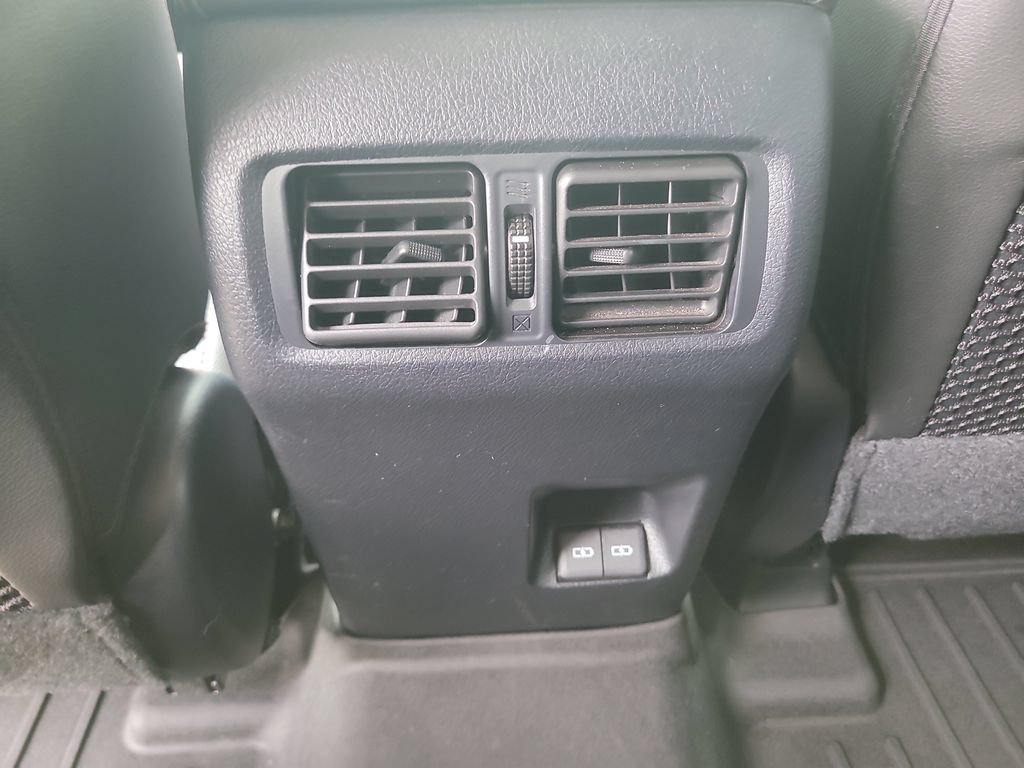 Used 2023 Toyota 4Runner TRD Off-Road Premium w/ Moonroof Package AWD/4WD image 14