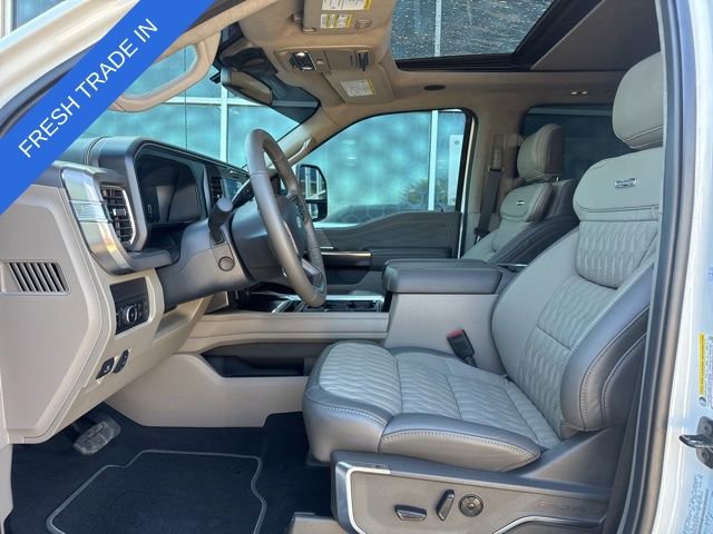 Certified 2026 Ford F350 Platinum w/ Platinum Plus Package AWD/4WD image 9