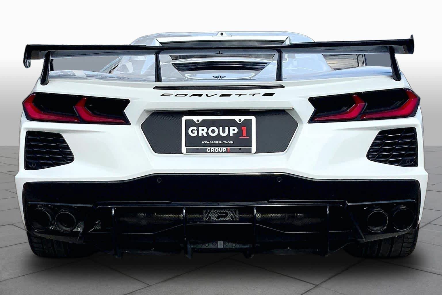 Used 2022 Chevrolet Corvette Stingray Preferred Conv w/ Z51 Performance Package RWD image 5