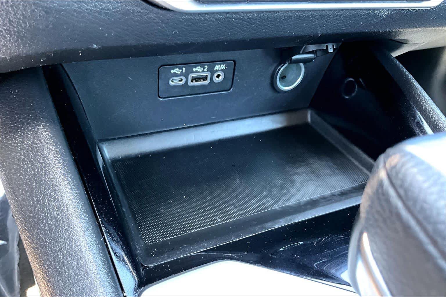 Used 2024 Nissan Altima 2.5 SV FWD image 35