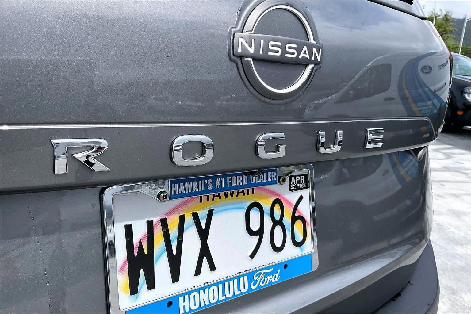 Used 2023 Nissan Rogue S FWD image 7