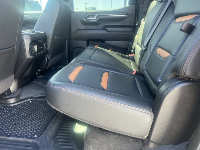 Used 2023 GMC Sierra 1500 AT4 w/ AT4 Premium Package AWD/4WD image 13
