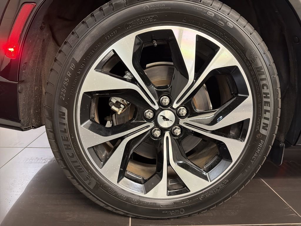 Certified 2023 Ford Mustang Mach-E Premium AWD/4WD image 8