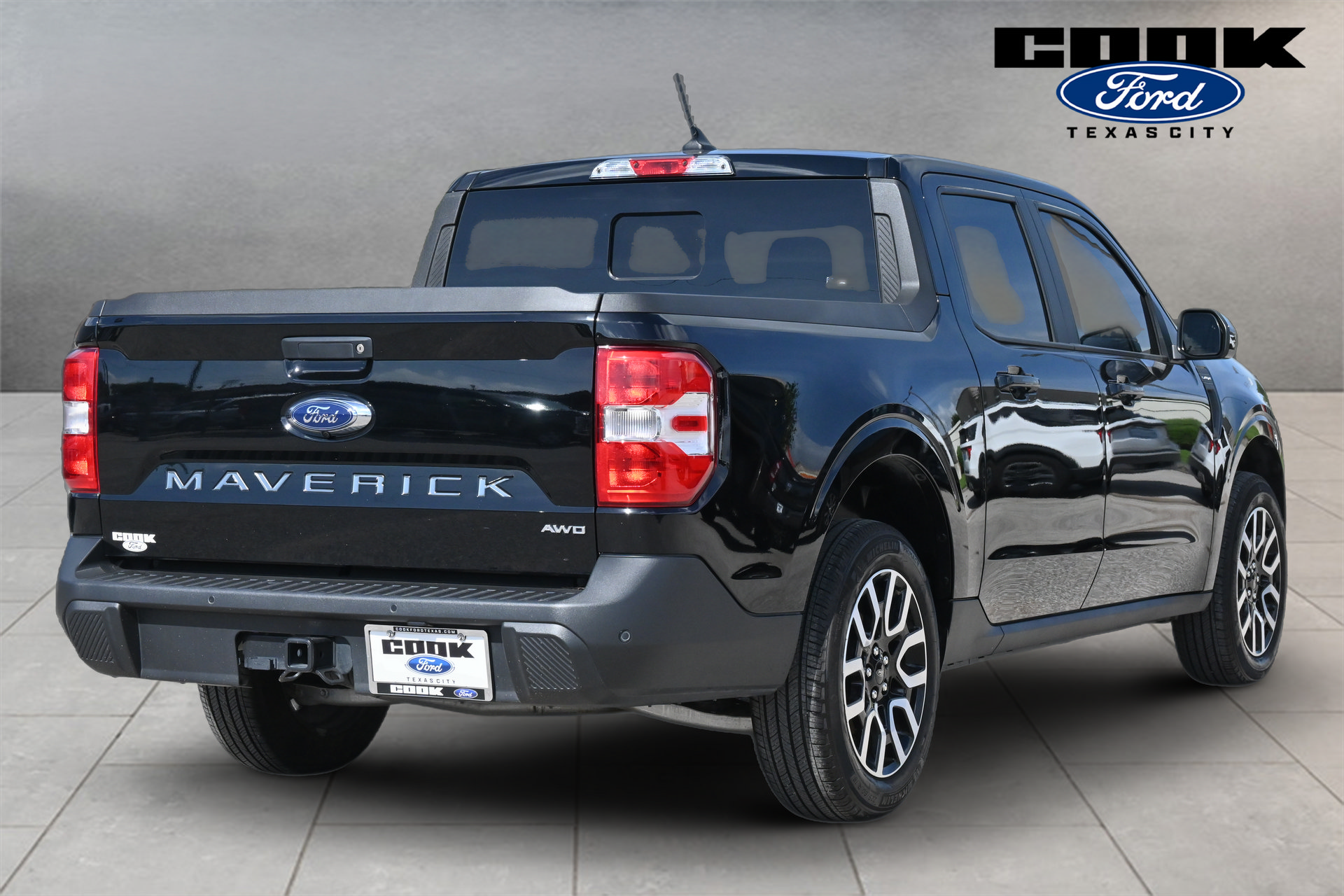 Certified 2024 Ford Maverick Lariat AWD/4WD image 3
