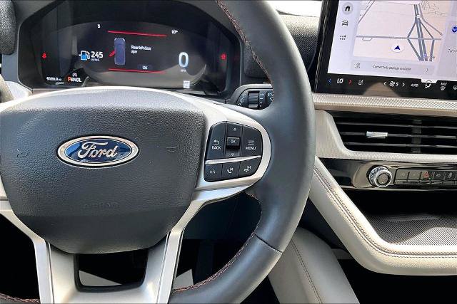Certified 2025 Ford Explorer Active w/ Active Comfort Package AWD/4WD image 19