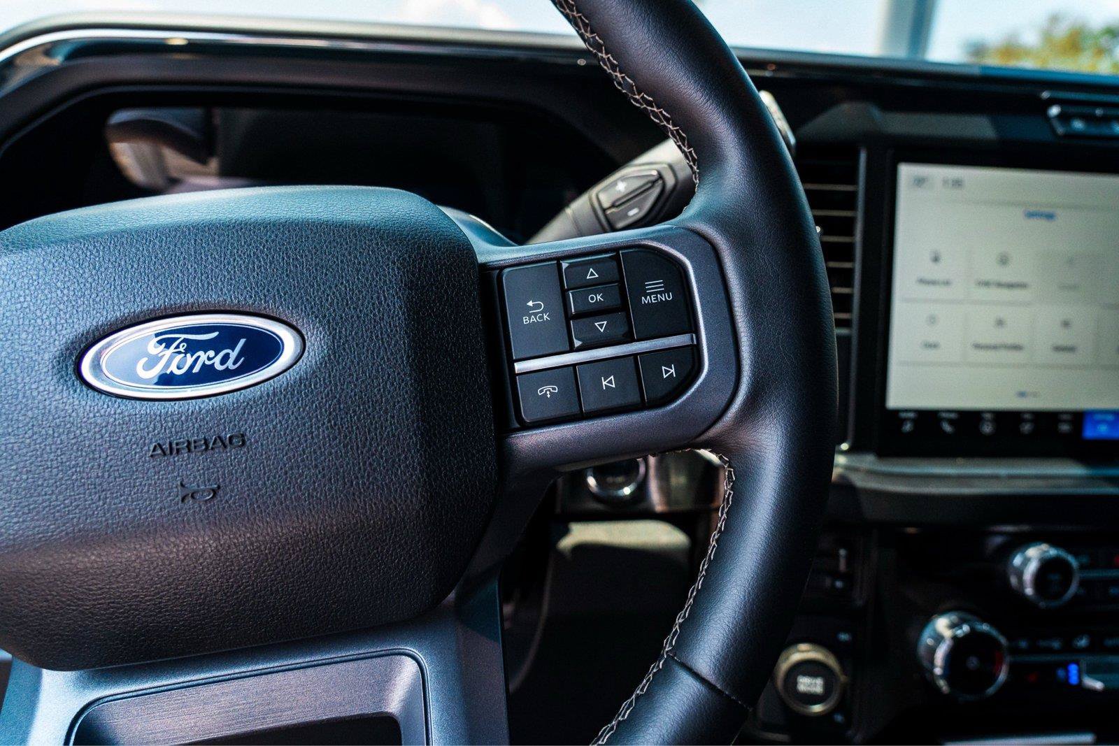 Certified 2025 Ford F350 Lariat w/ FX4 Off-Road Package AWD/4WD image 14