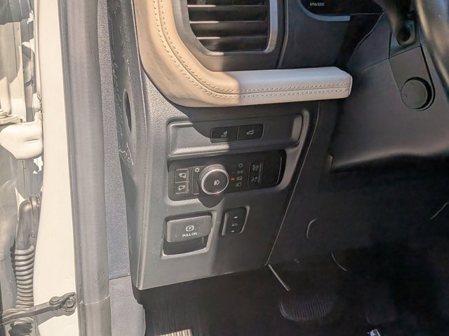 Certified 2024 Ford Expedition Max Platinum image 16