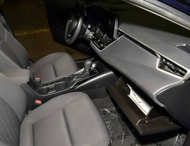 Used 2023 Toyota Corolla LE image 15