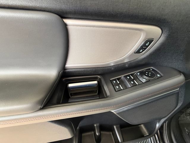Certified 2025 Ford Expedition Max Active AWD/4WD image 11
