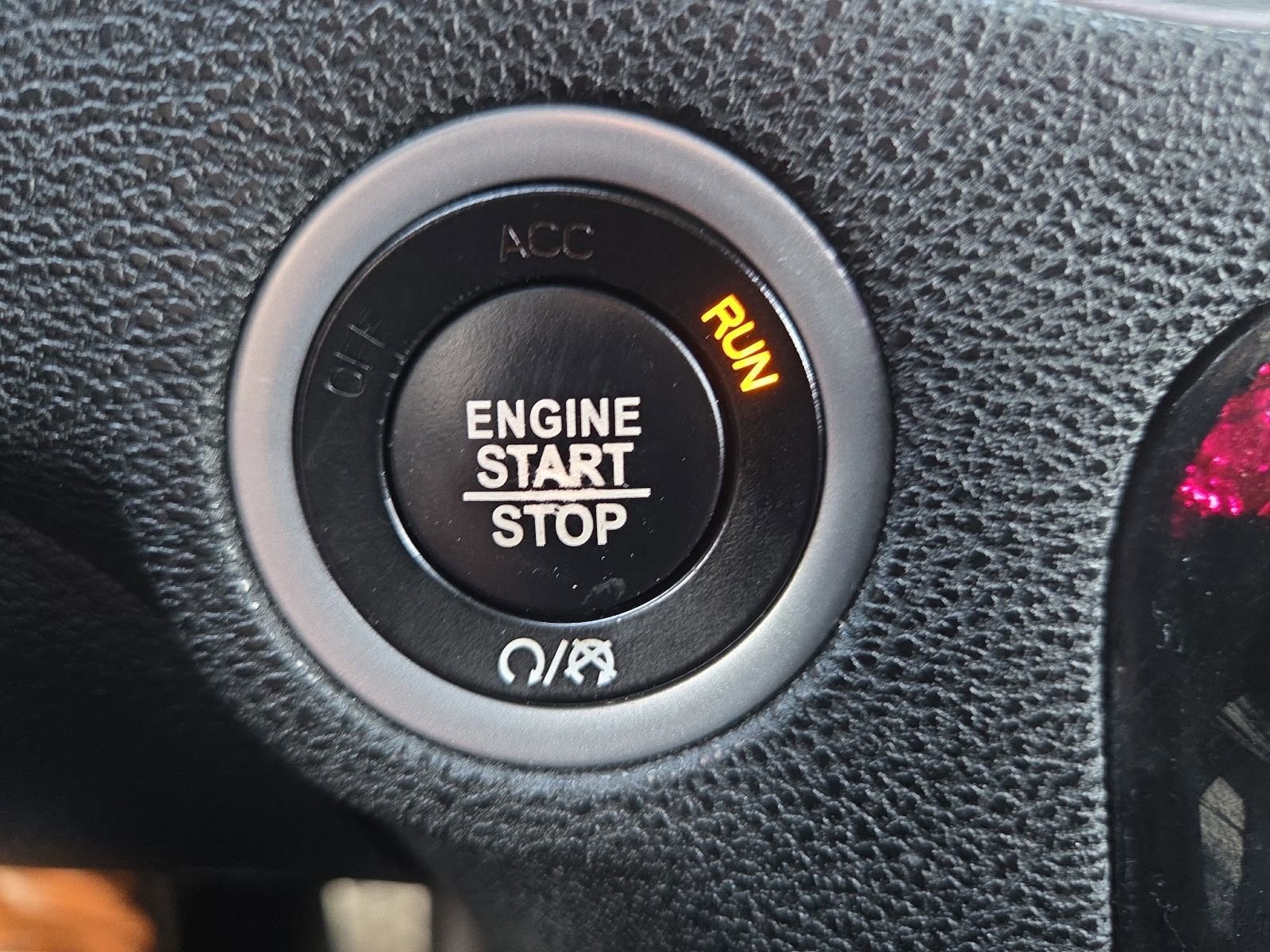 Used 2018 Dodge Charger R/T RWD image 27