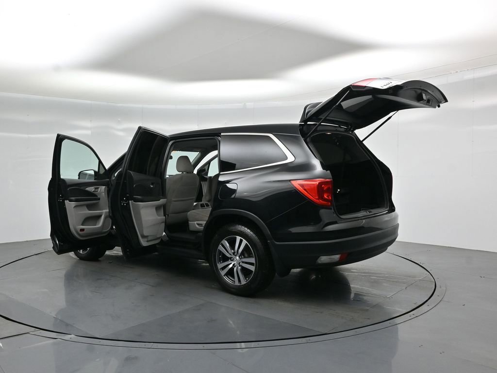 Used 2017 Honda Pilot EX image 54