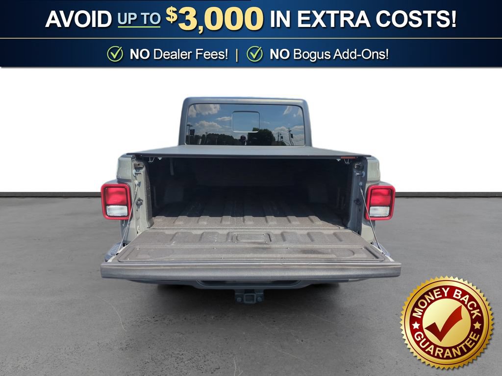 Used 2023 Jeep Gladiator Mojave w/ Cold Weather Group AWD/4WD image 23