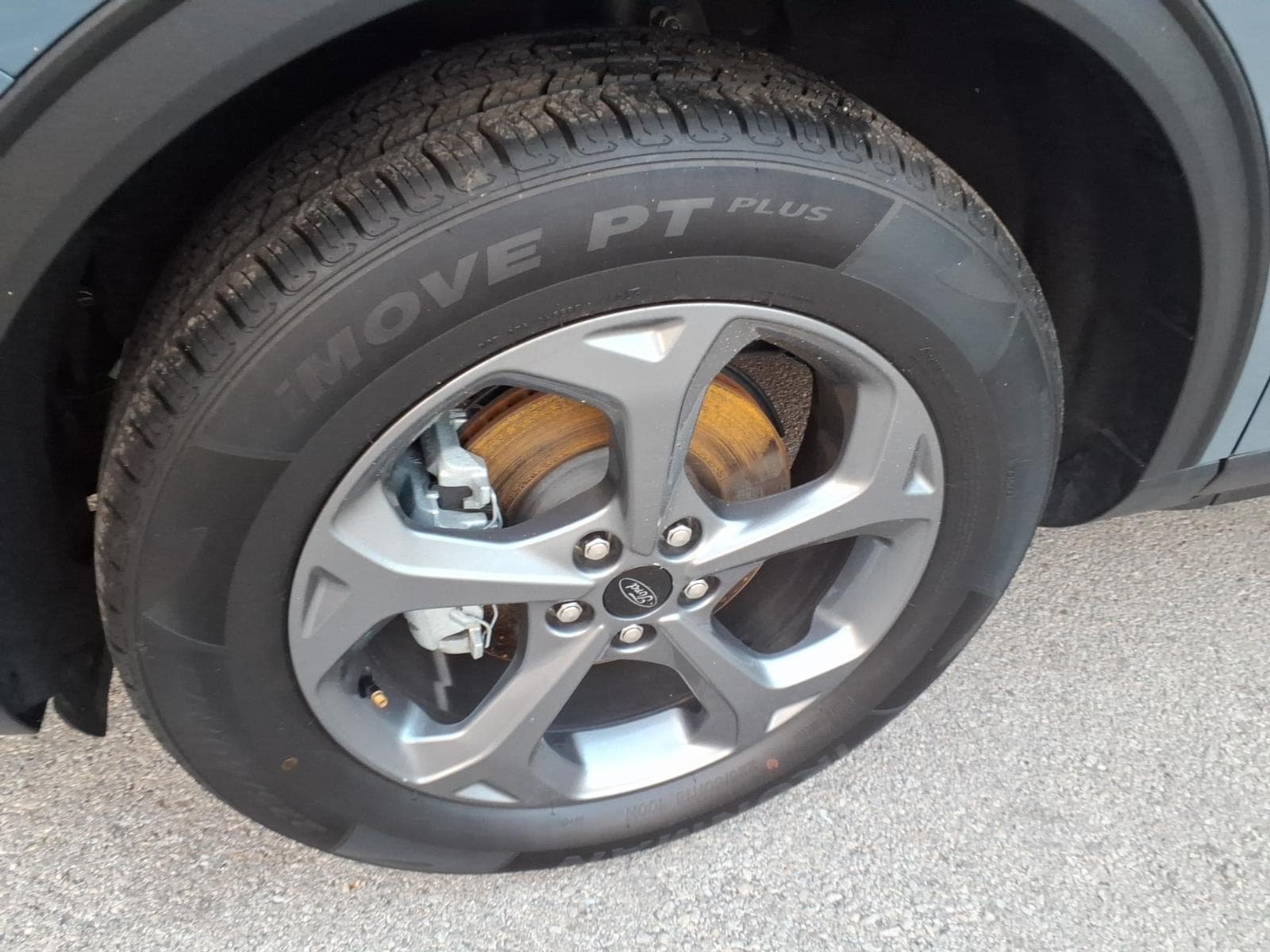 Certified 2025 Ford Escape ST-Line Select AWD/4WD image 7