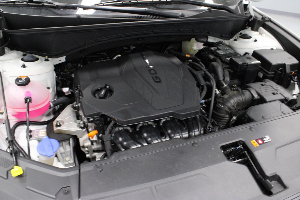 Used 2025 Hyundai Tucson SE FWD image 15