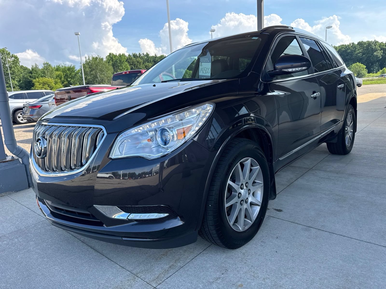 Used 2017 Buick Enclave Leather w/ Trailering Package AWD/4WD image 3