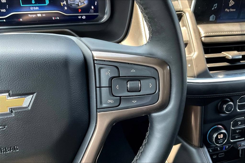 Used 2023 Chevrolet Suburban High Country RWD image 13