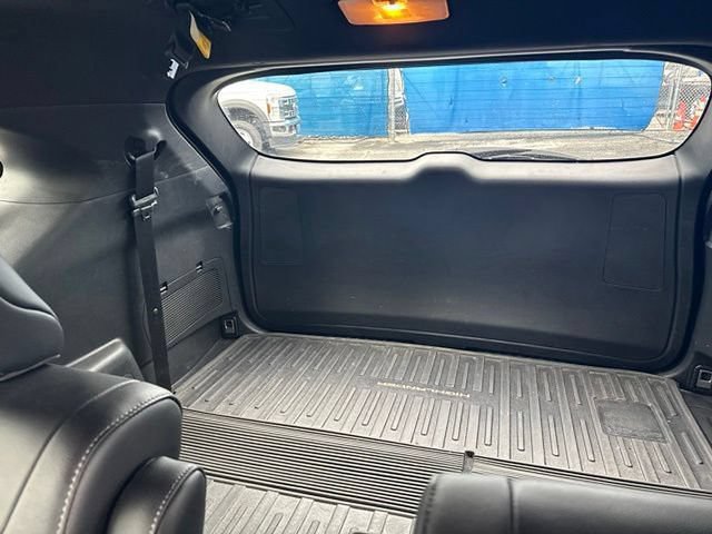 Used 2022 Toyota Highlander XSE AWD/4WD image 13