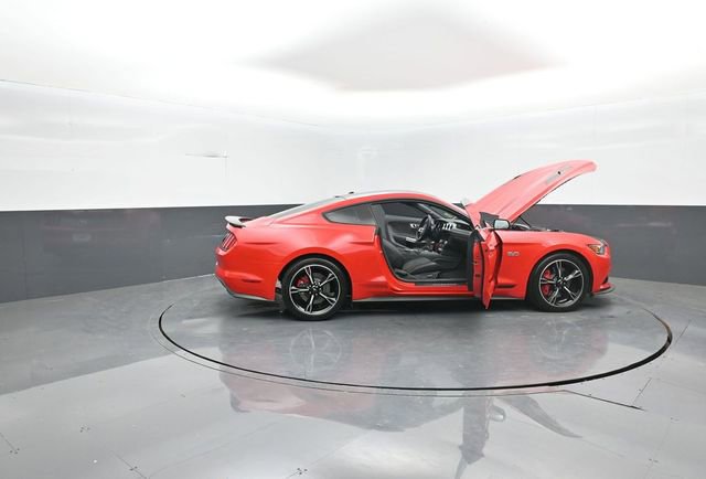 Certified 2017 Ford Mustang GT Premium w/ Equipment Group 401A image 38