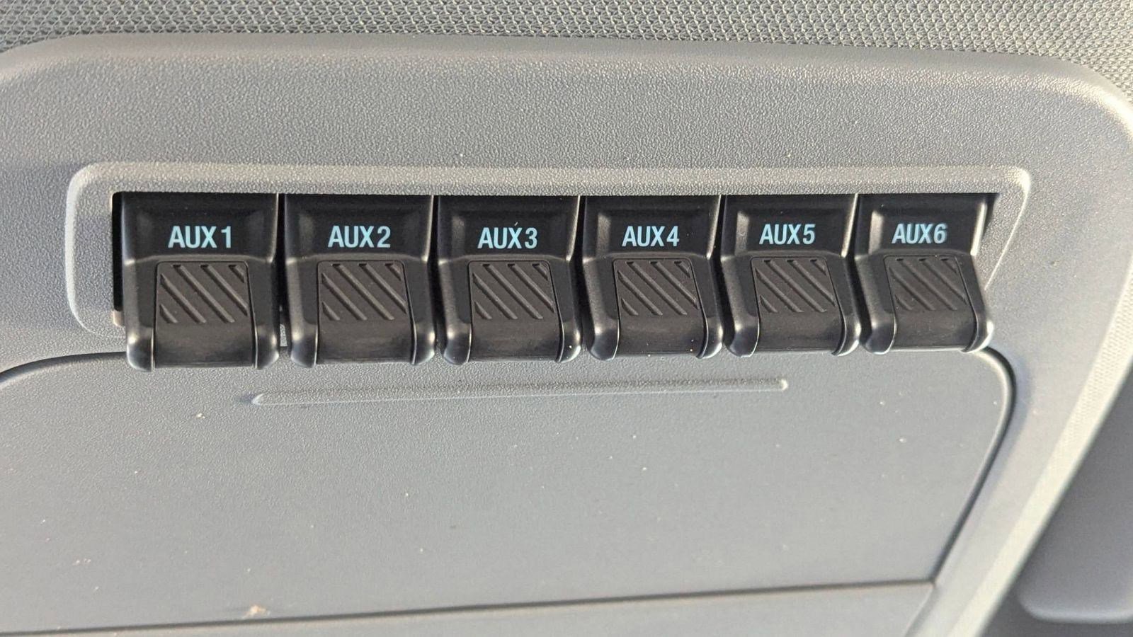 Certified 2024 Ford F350 XLT w/ Snow Plow Prep Package image 20