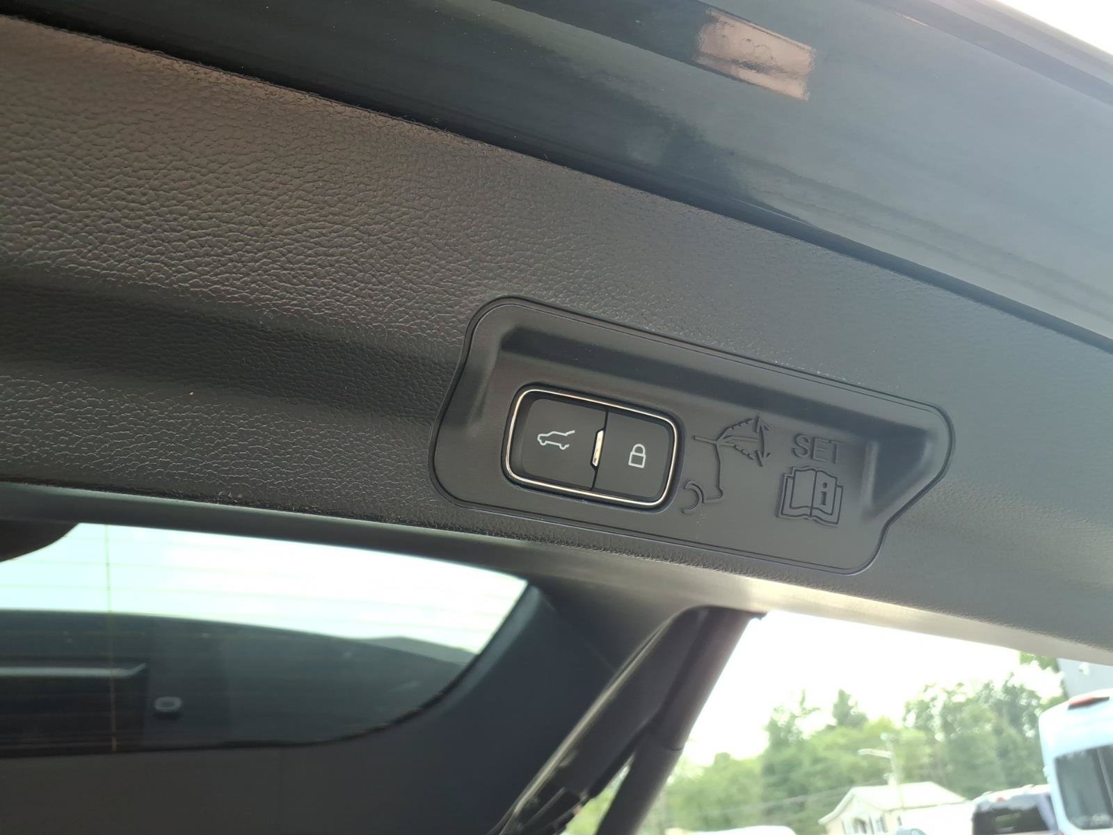 Certified 2022 Ford Explorer Timberline w/ Timberline Technology Package AWD/4WD image 15