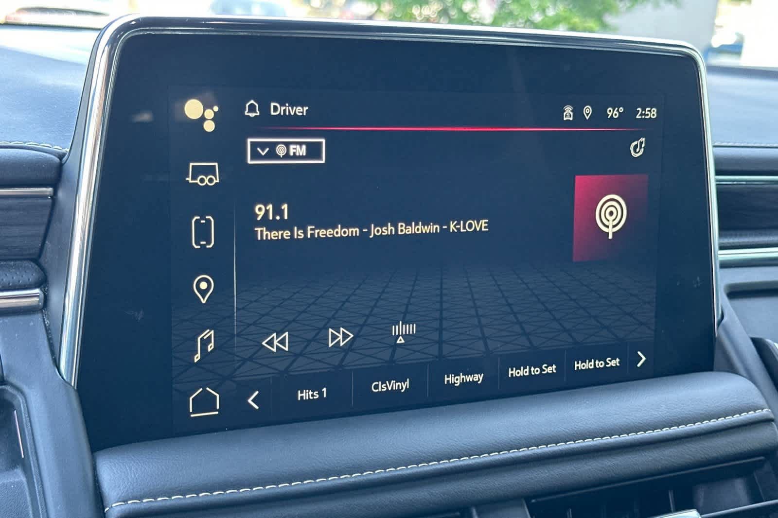 Used 2024 GMC Yukon XL SLT image 20