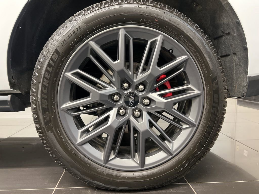 Certified 2025 Ford Expedition Max Platinum w/ Stealth Performance Package image 7