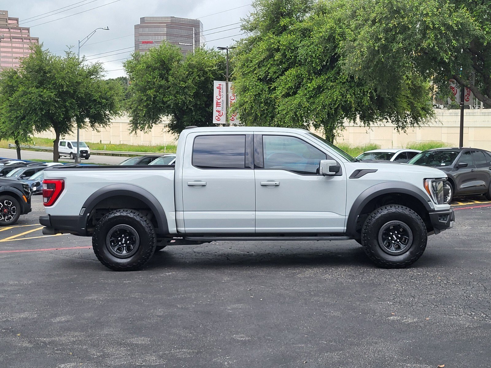 Certified 2023 Ford F150 Raptor w/ Raptor Carbon Fiber Package AWD/4WD image 2
