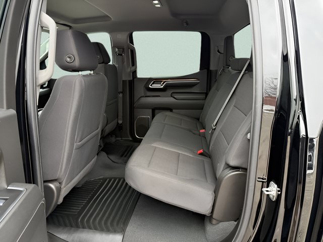 Used 2025 Chevrolet Silverado 1500 LT AWD/4WD image 5