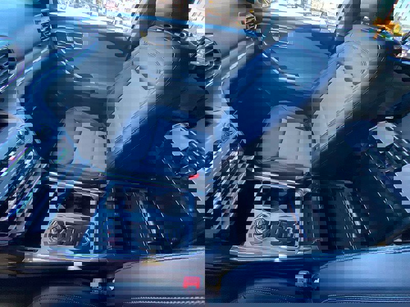 Certified 2022 Ford Explorer XLT w/ Equipment Group 202A image 54