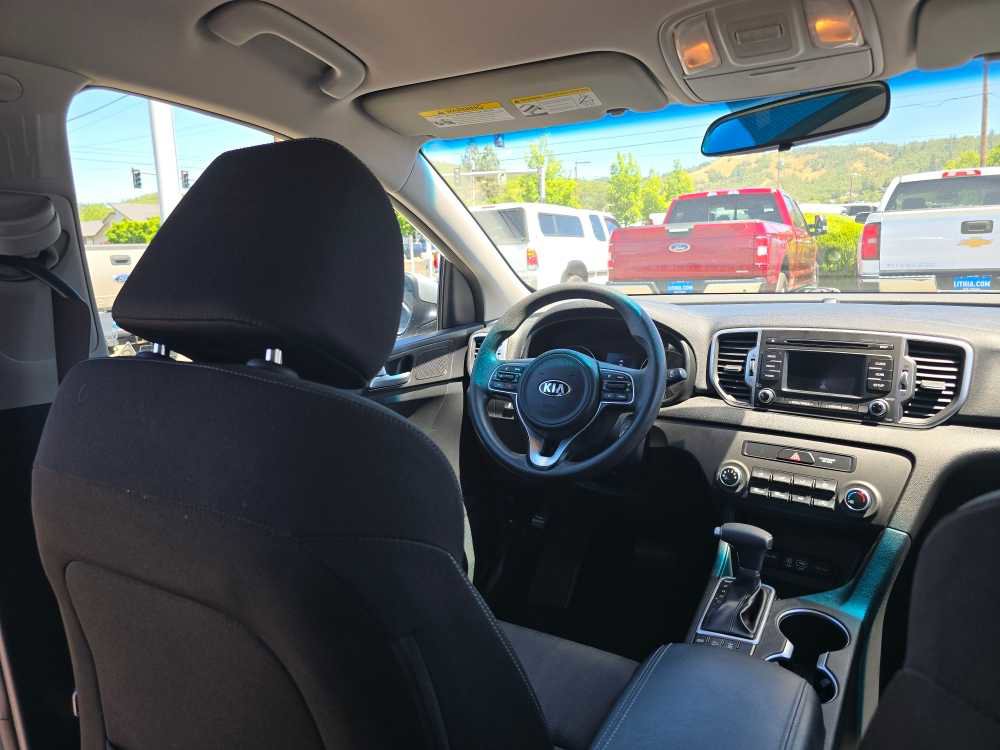 Used 2019 Kia Sportage LX AWD/4WD image 10