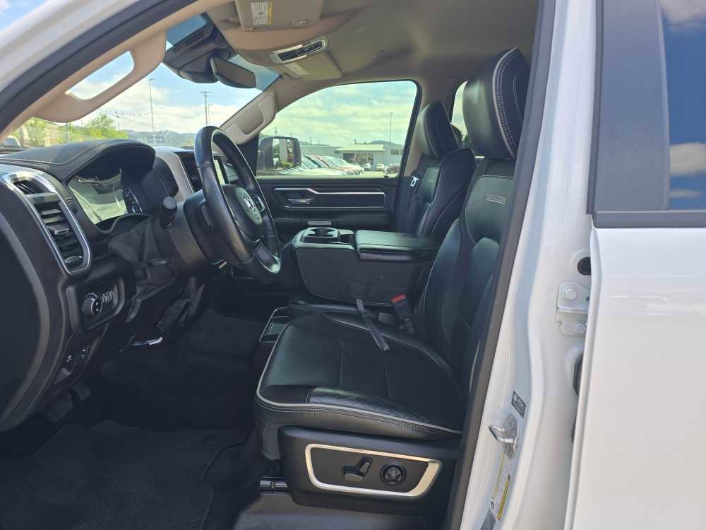 Used 2021 RAM 1500 Laramie w/ Off Road Group AWD/4WD image 9