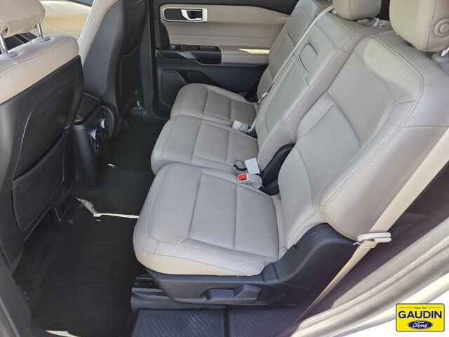 Certified 2020 Ford Explorer XLT w/ Equipment Group 202A RWD image 12