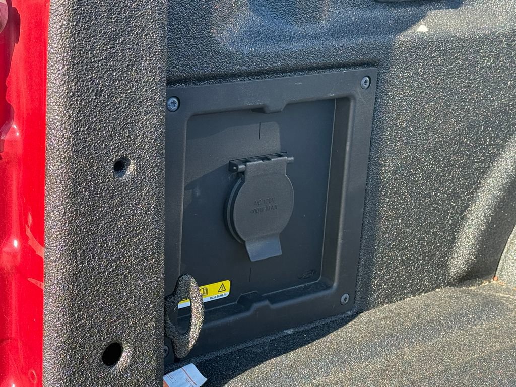 Certified 2022 Ford F150 XLT w/ Equipment Group 302A High image 25