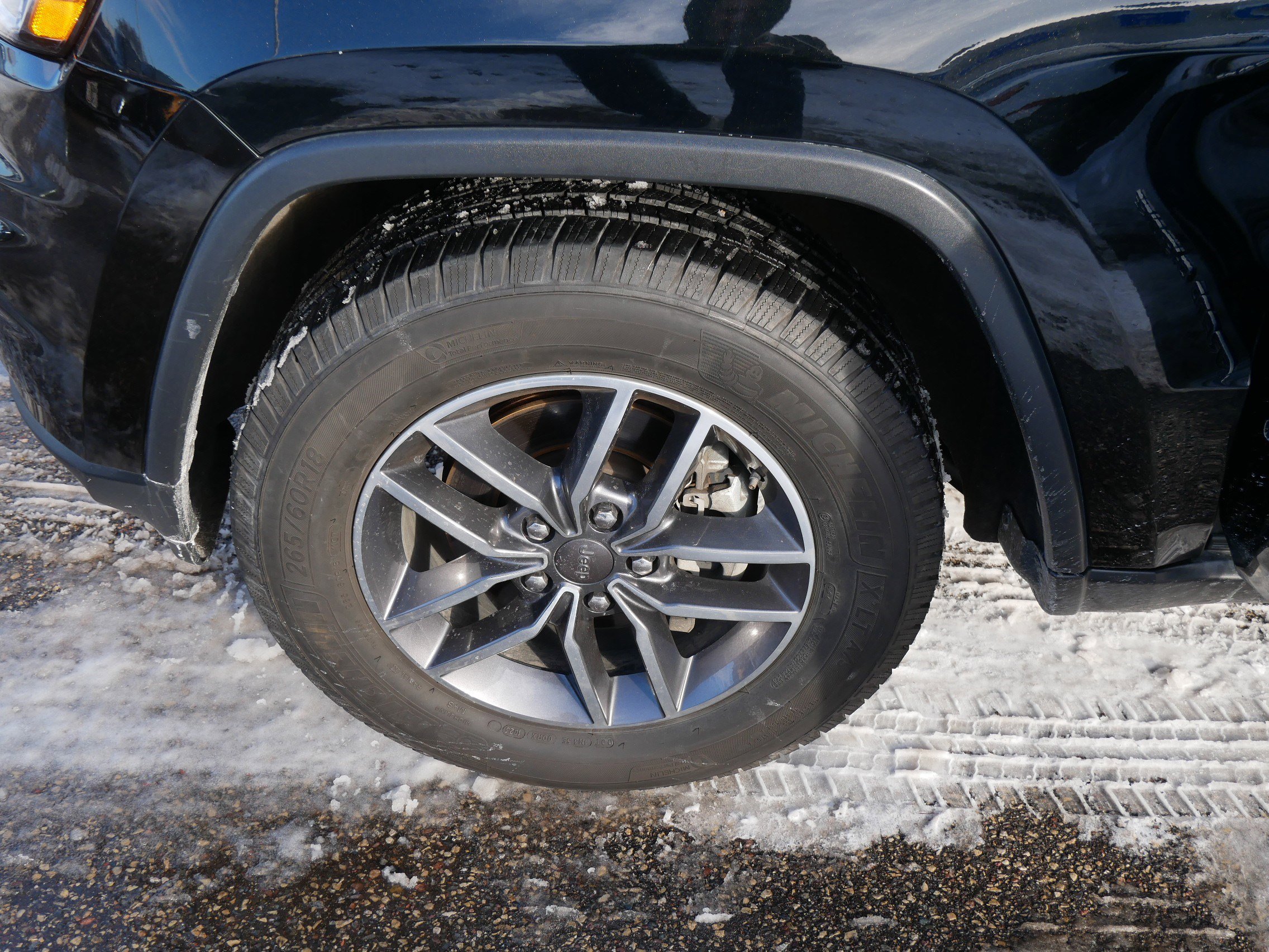 Used 2020 Jeep Grand Cherokee Limited image 15