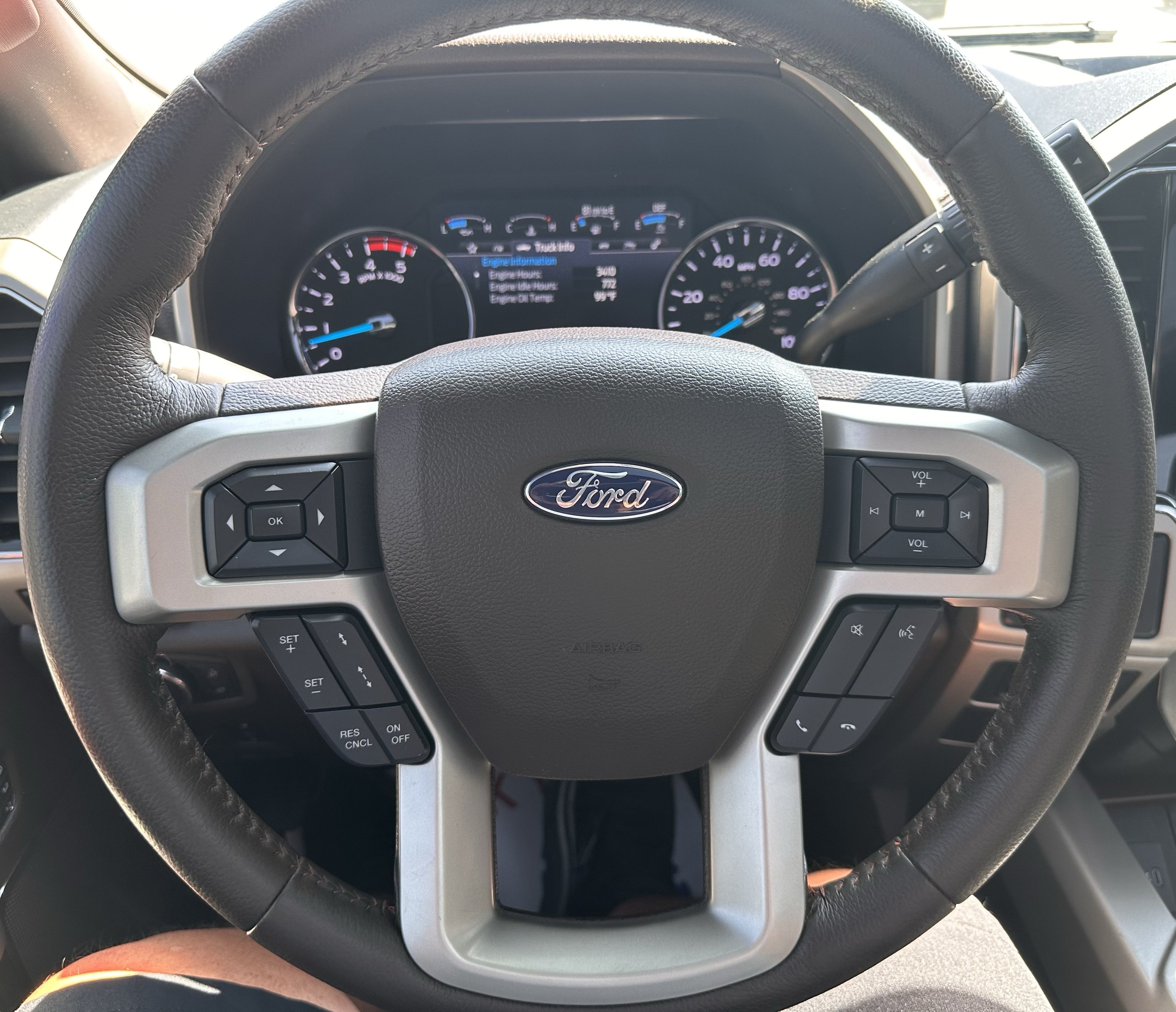 Certified 2022 Ford F250 King Ranch w/ Tremor Off-Road Package AWD/4WD image 24