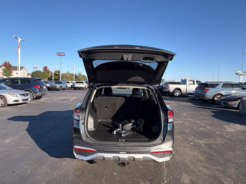 Used 2023 Kia Sportage EX FWD image 50