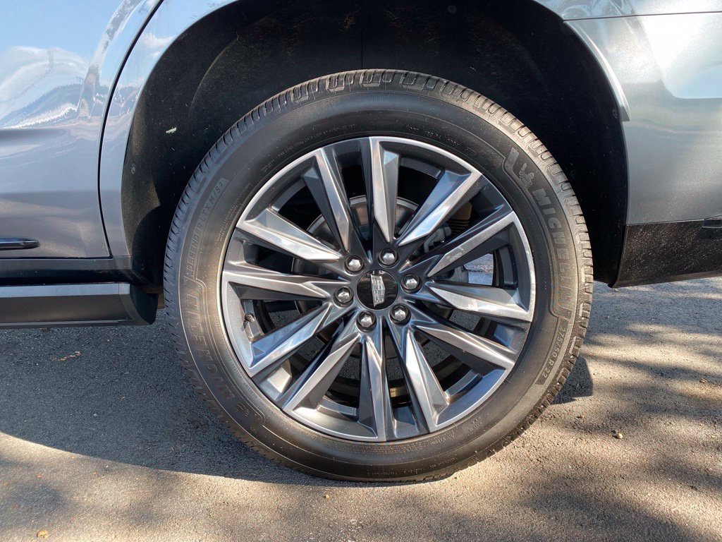 Used 2022 Cadillac Escalade Sport w/ Touring Package AWD/4WD image 34