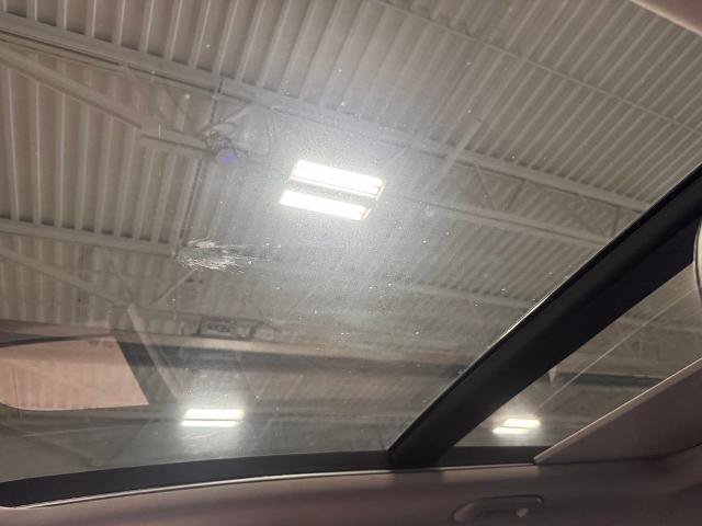 Used 2021 Kia Sorento EX w/ Panoramic Sunroof Package AWD/4WD image 17