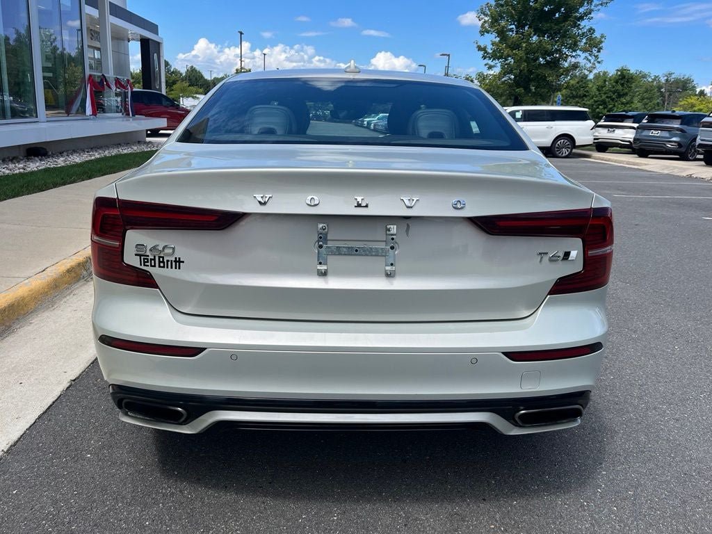 Used 2021 Volvo S60 T6 R-Design AWD/4WD image 8
