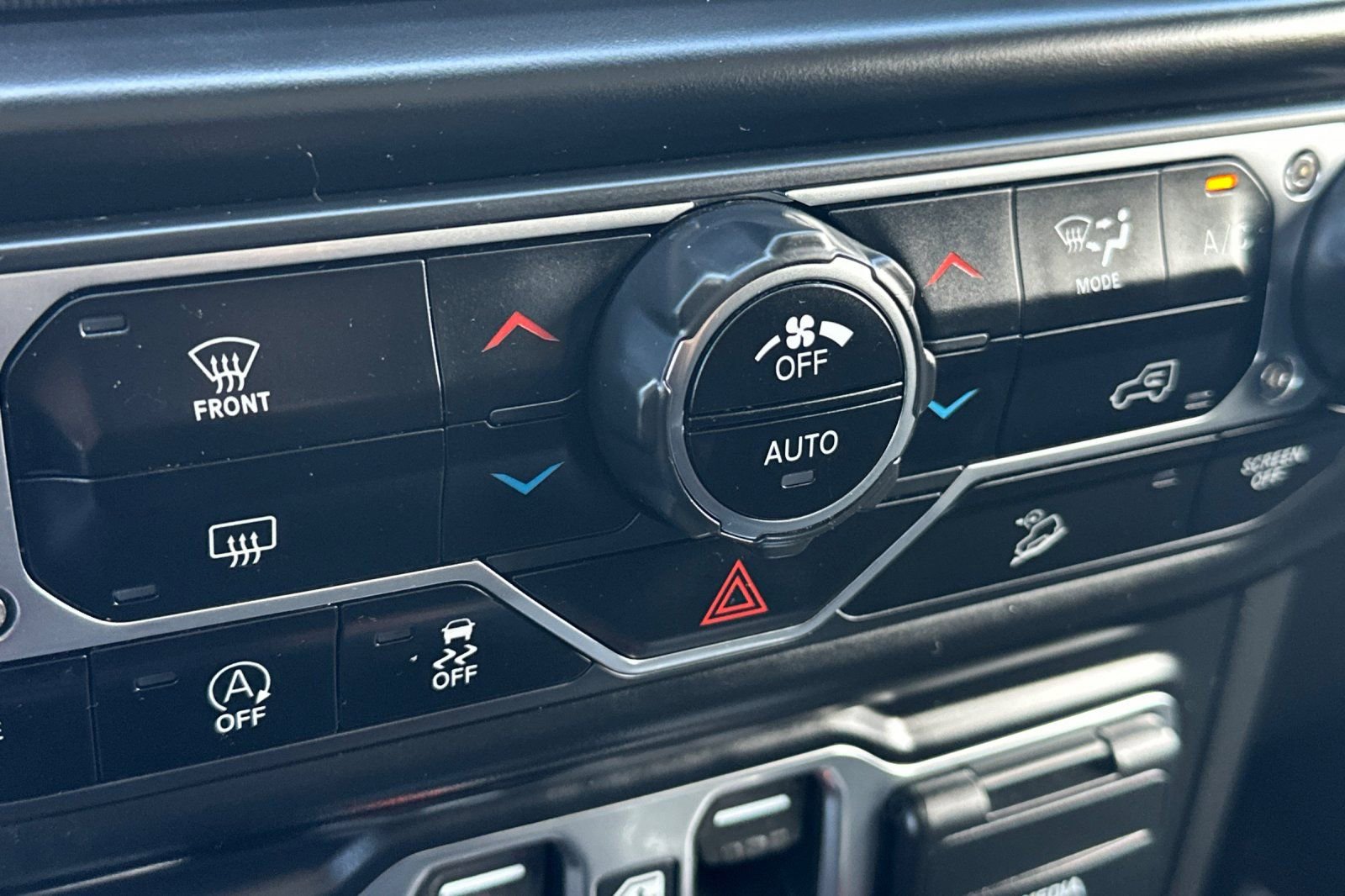 Used 2020 Jeep Wrangler Unlimited Sport S AWD/4WD image 31