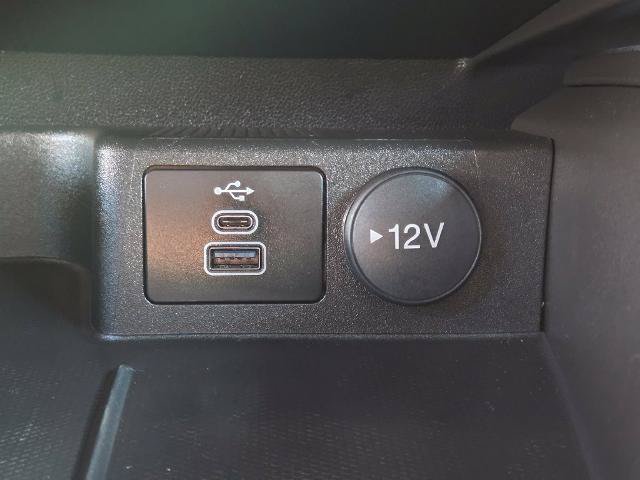 Certified 2025 Ford Escape ST-Line AWD/4WD image 21