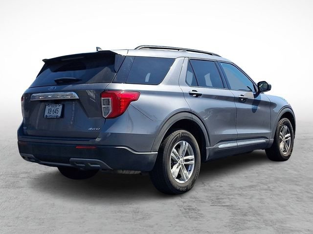 Certified 2022 Ford Explorer XLT w/ Equipment Group 202A image 6