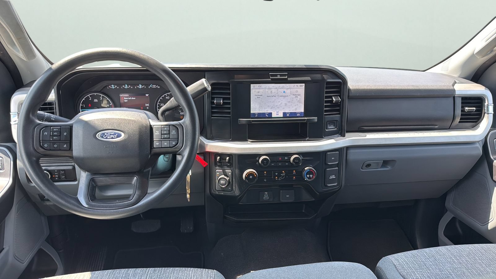 Certified 2025 Ford F250 XLT AWD/4WD image 21
