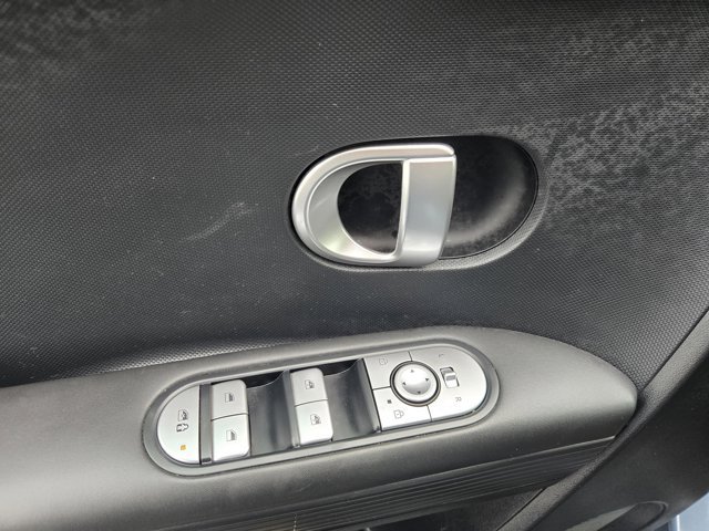 Used 2024 Hyundai Ioniq 5 SEL RWD image 18