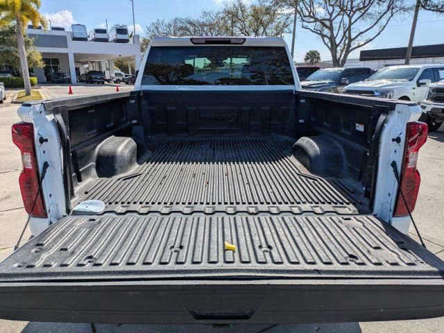 Used 2025 Chevrolet Silverado 2500 LT w/ Convenience Package image 13